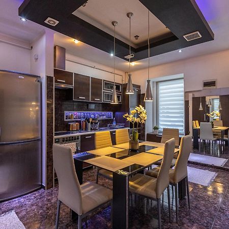 City Vibes Apartment - 3 Bdrms Budapeşte Dış mekan fotoğraf