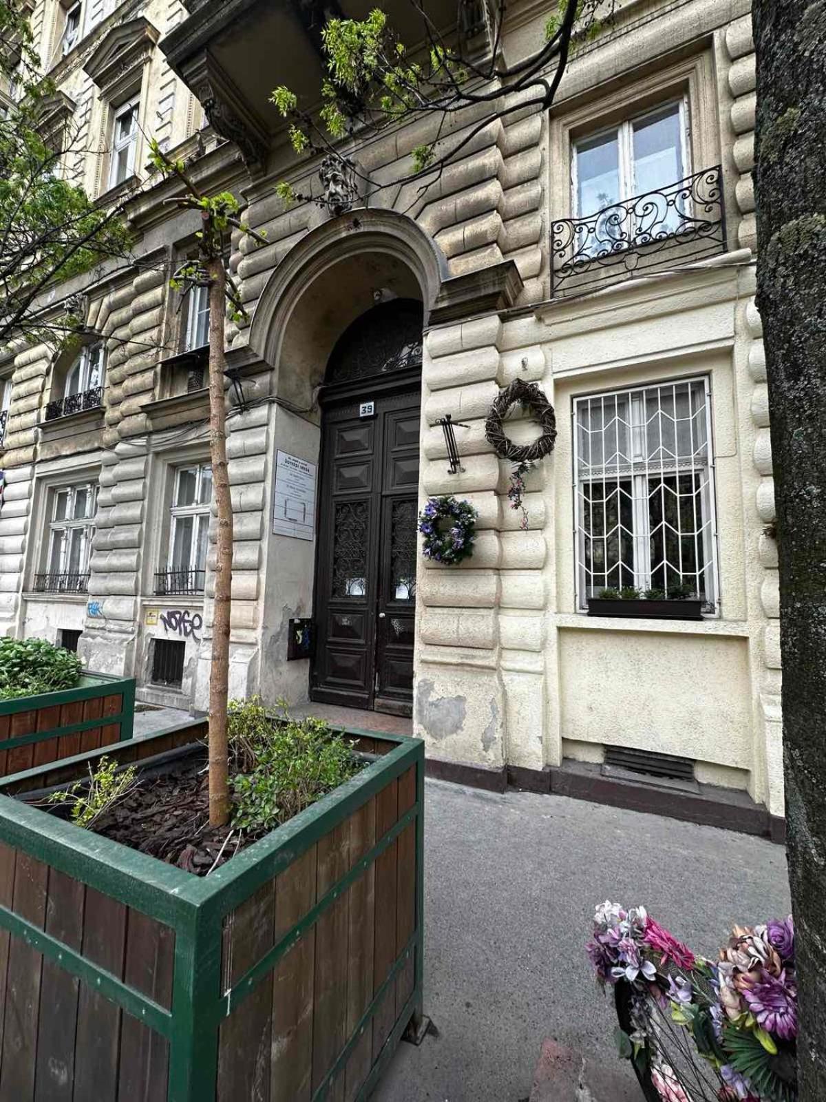 City Vibes Apartment - 3 Bdrms Budapeşte Dış mekan fotoğraf